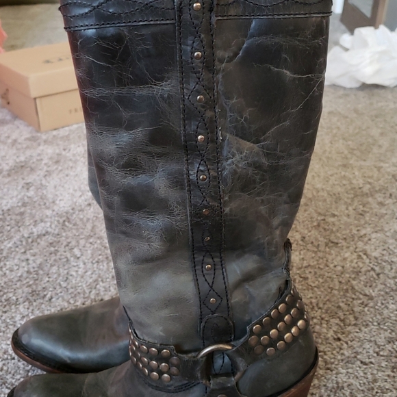 cowboy boots - Picture 3 of 6